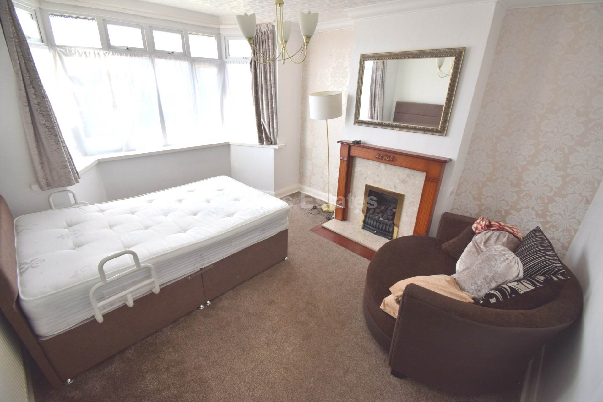 Chiltern Cresent, Earley, Reading, Image 3