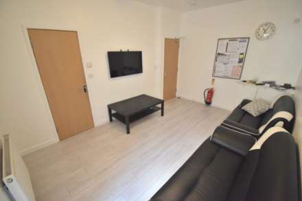 Cholmeley Road, Reading, Image 2