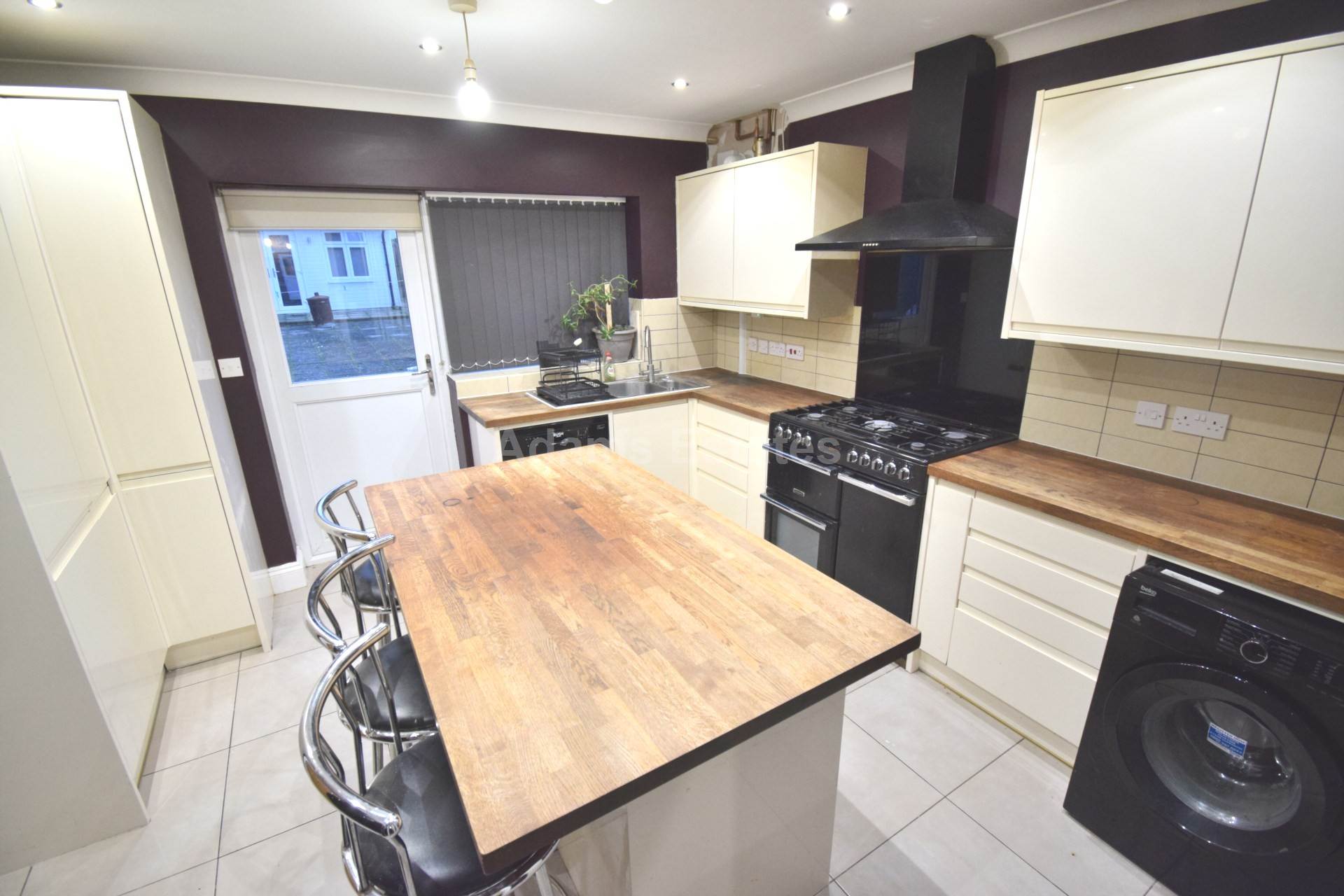 Erleigh Court Gardens, Reading, Image 6