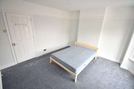 Gloucester Road, Reading, Image 8