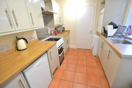 Curzon Street, Reading, Image 4