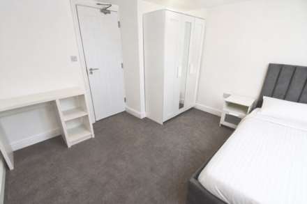 Cholmeley Road, Reading, Image 17