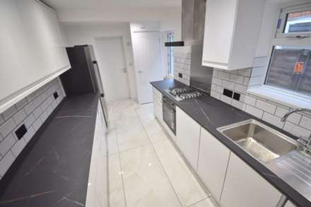 Cholmeley Road, Reading, Image 4