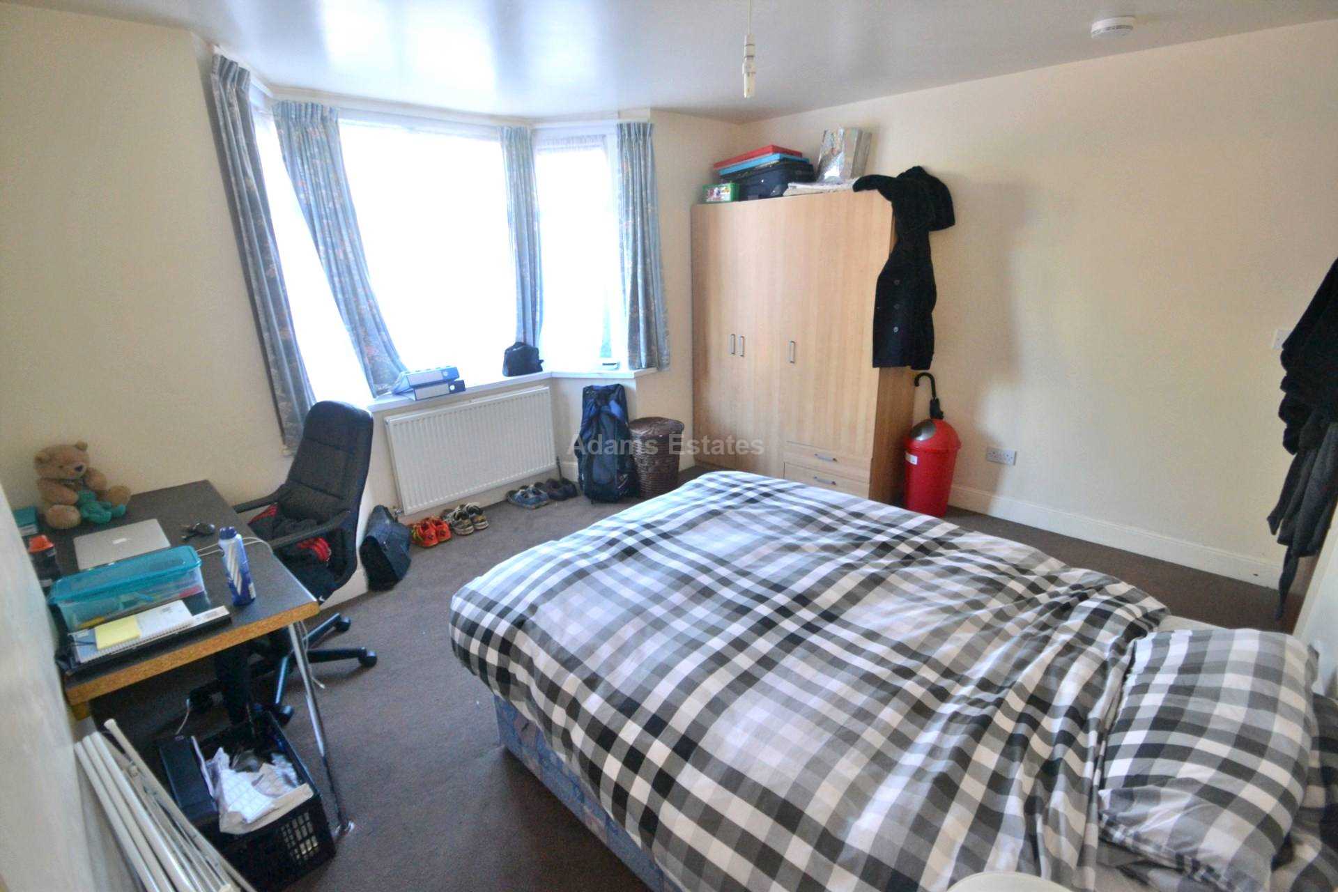 Eastern Avenue, Reading, Image 4