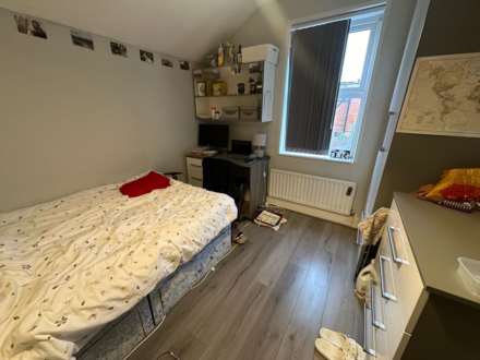 Palmer Park Avenue, Reading, Image 13