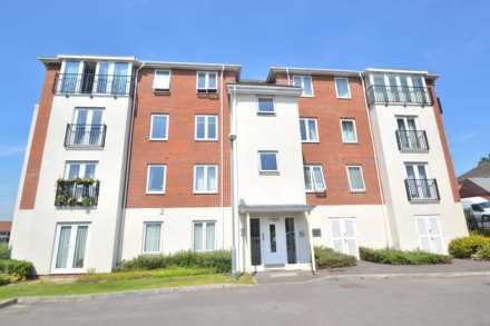 Thames House, Regis Park Road, Reading, Image 1