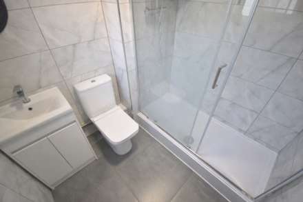 Erleigh Road, Reading, Image 6