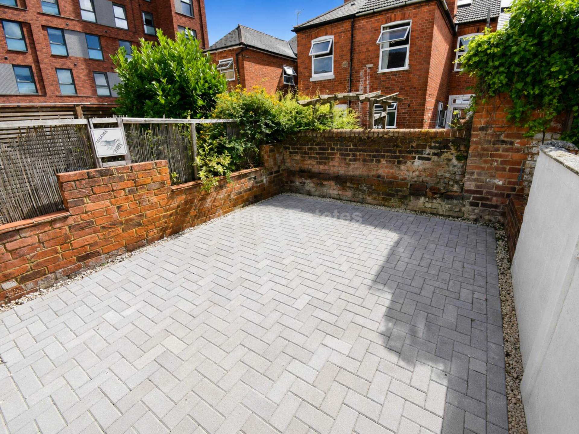 Victoria Street, Reading, Image 16