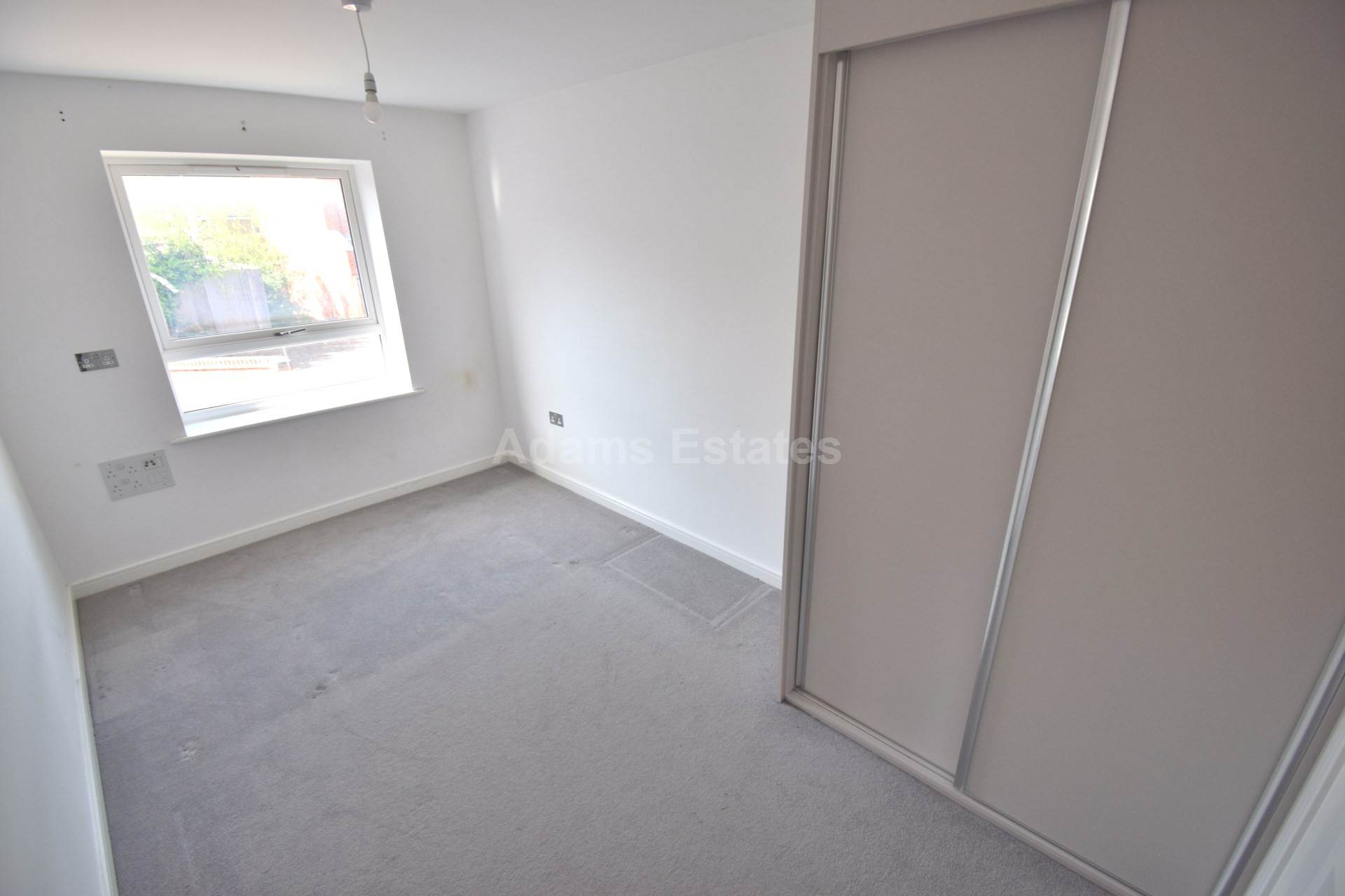 Nightingale Way, Reading, Image 6