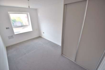 Nightingale Way, Reading, Image 6