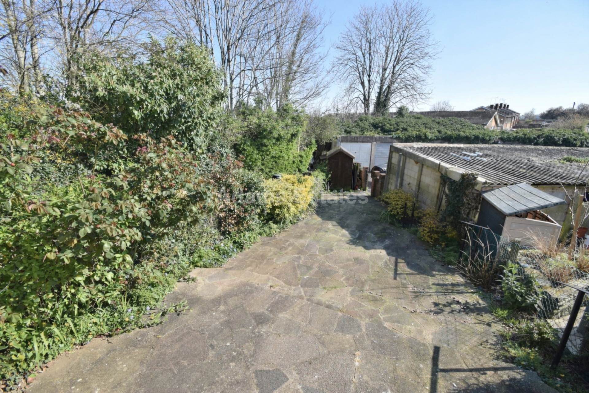 Mowbray Drive, Reading, Image 13