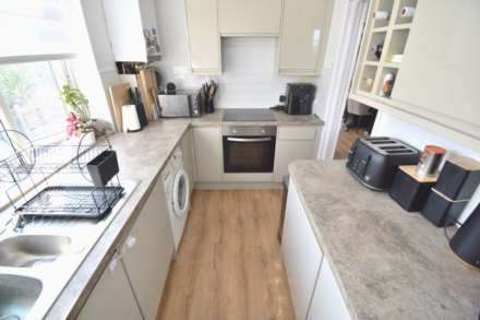 Mowbray Drive, Reading, Image 4