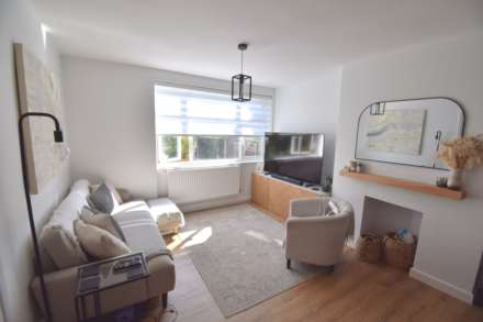 Mowbray Drive, Reading, Image 5