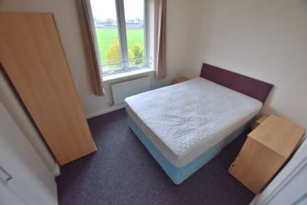 Kennet House, Regis Park Road, Reading, Image 5