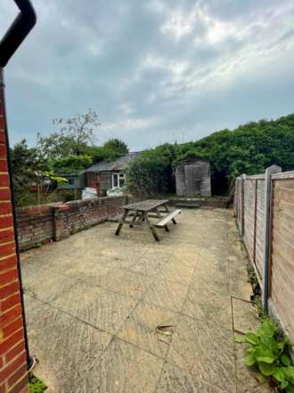 Blenheim Road, Reading, Image 12