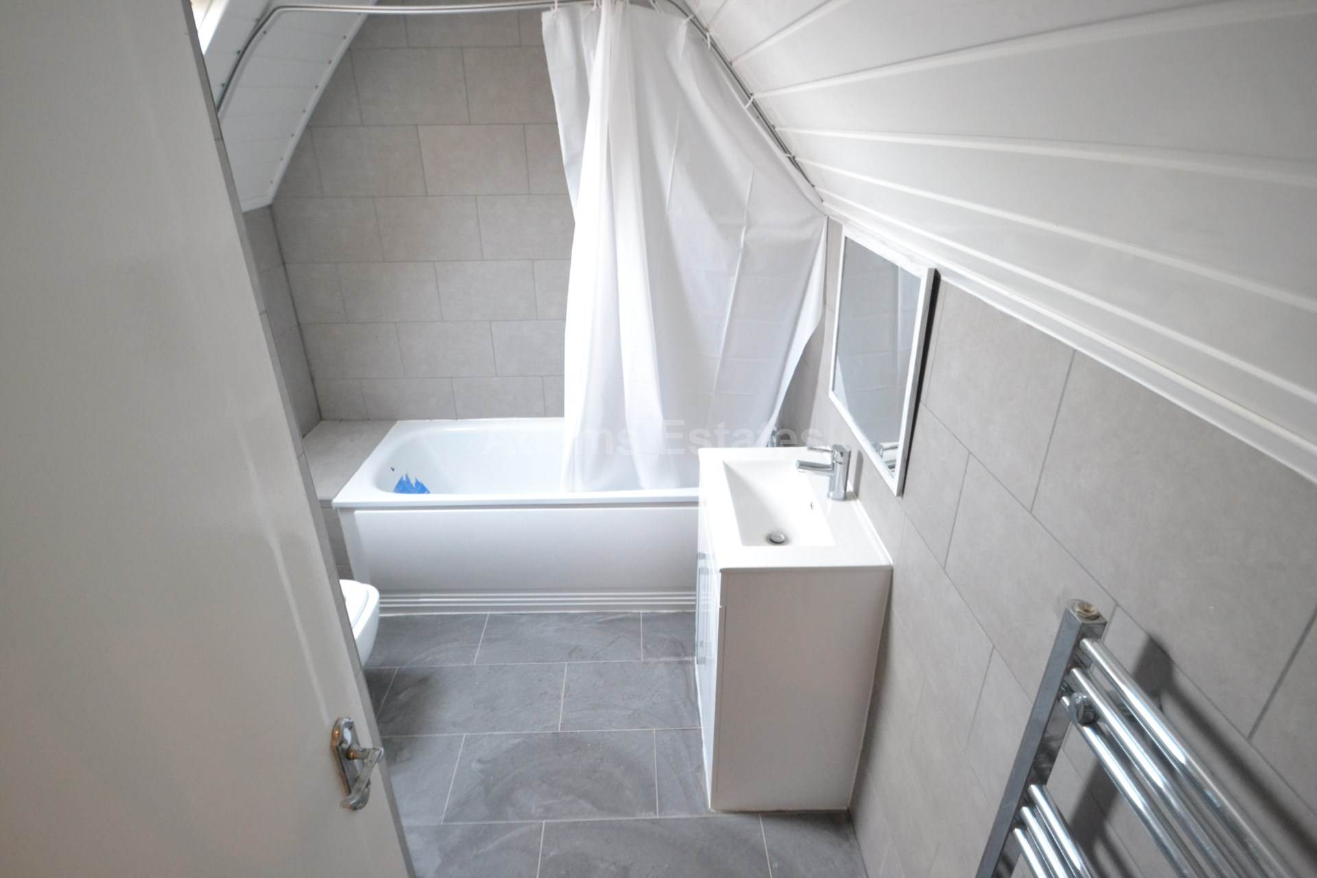 Radstock Road, Reading, Image 6