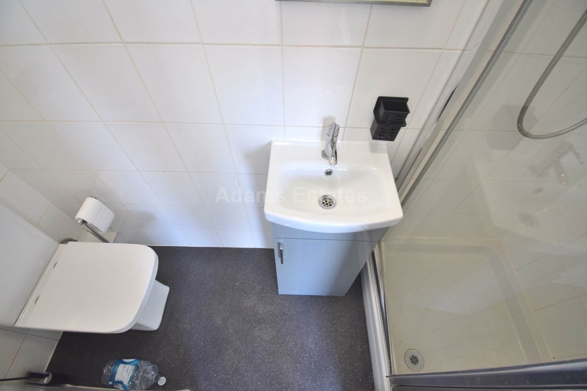 Basingstoke Road, Reading, Image 11