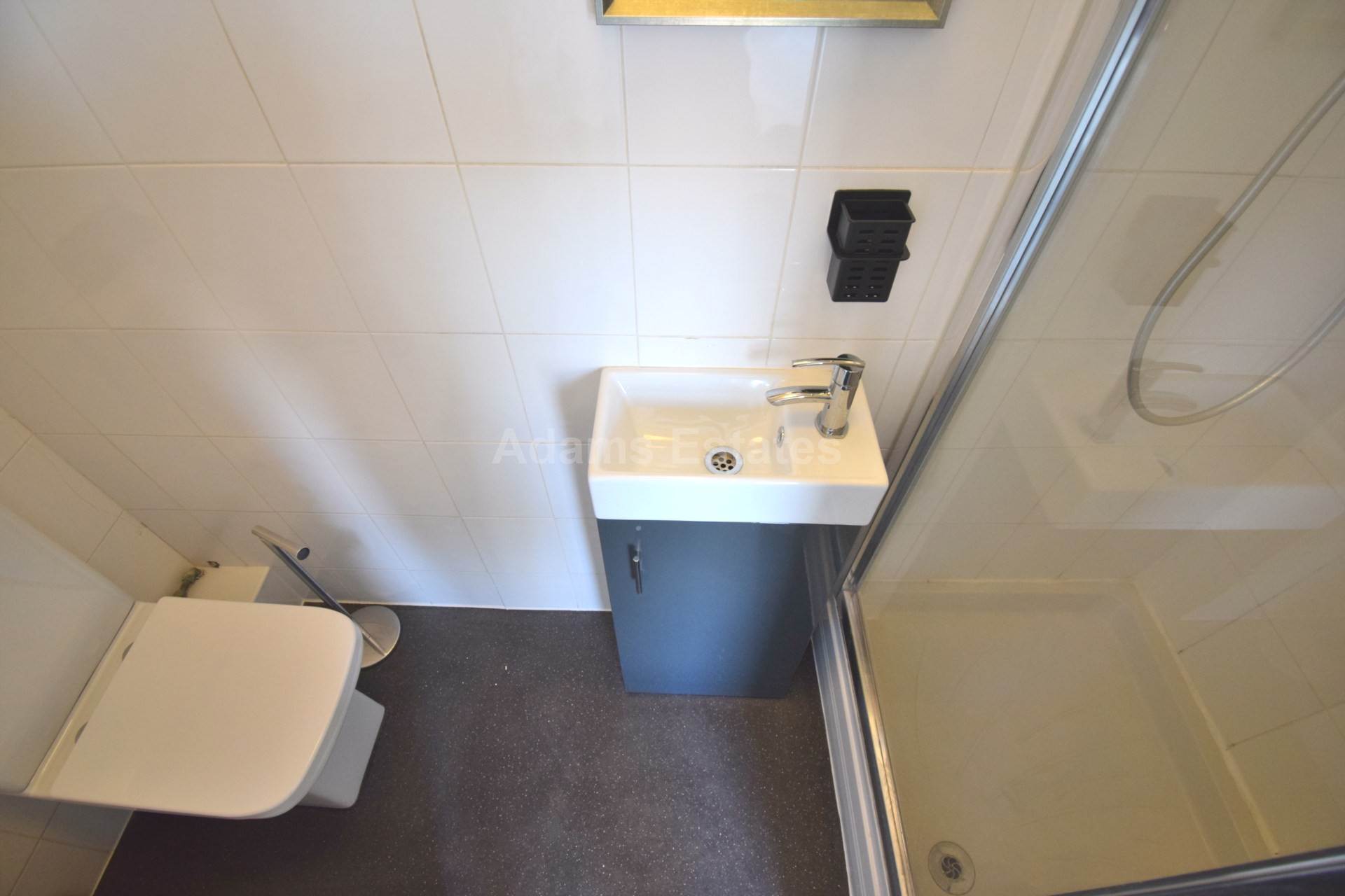 Basingstoke Road, Reading, Image 15