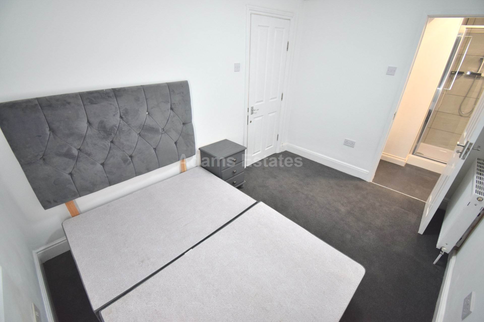 Basingstoke Road, Reading, Image 9