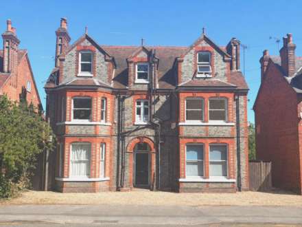 Tilehurst Road, Reading, Image 1