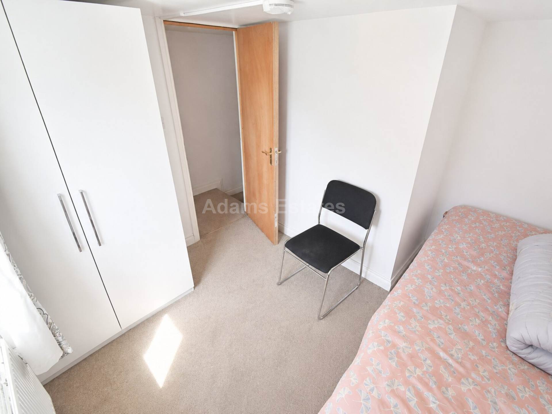 Upper Crown St, Reading, Image 9