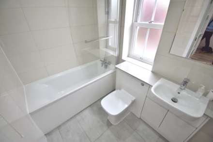 Wokingham Road, Reading, Image 6