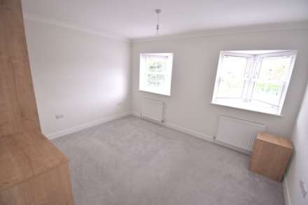 Wokingham Road, Reading, Image 7