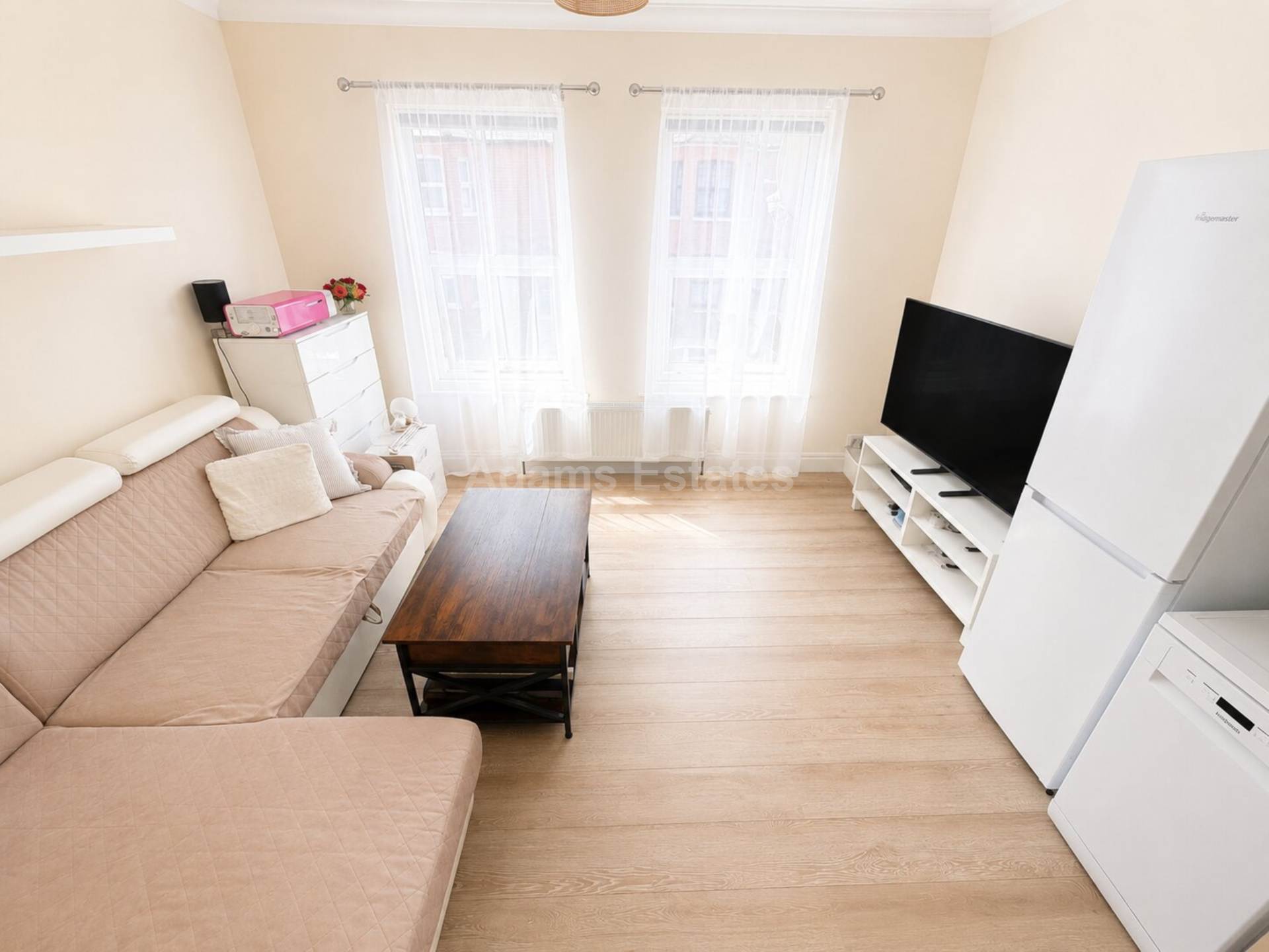 Top Floor Flat, Gloucester Road, Image 2