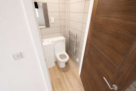 Charndon Close, Reading, Image 4
