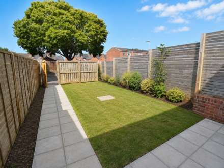 Elizabeth Walk, Reading, Image 11