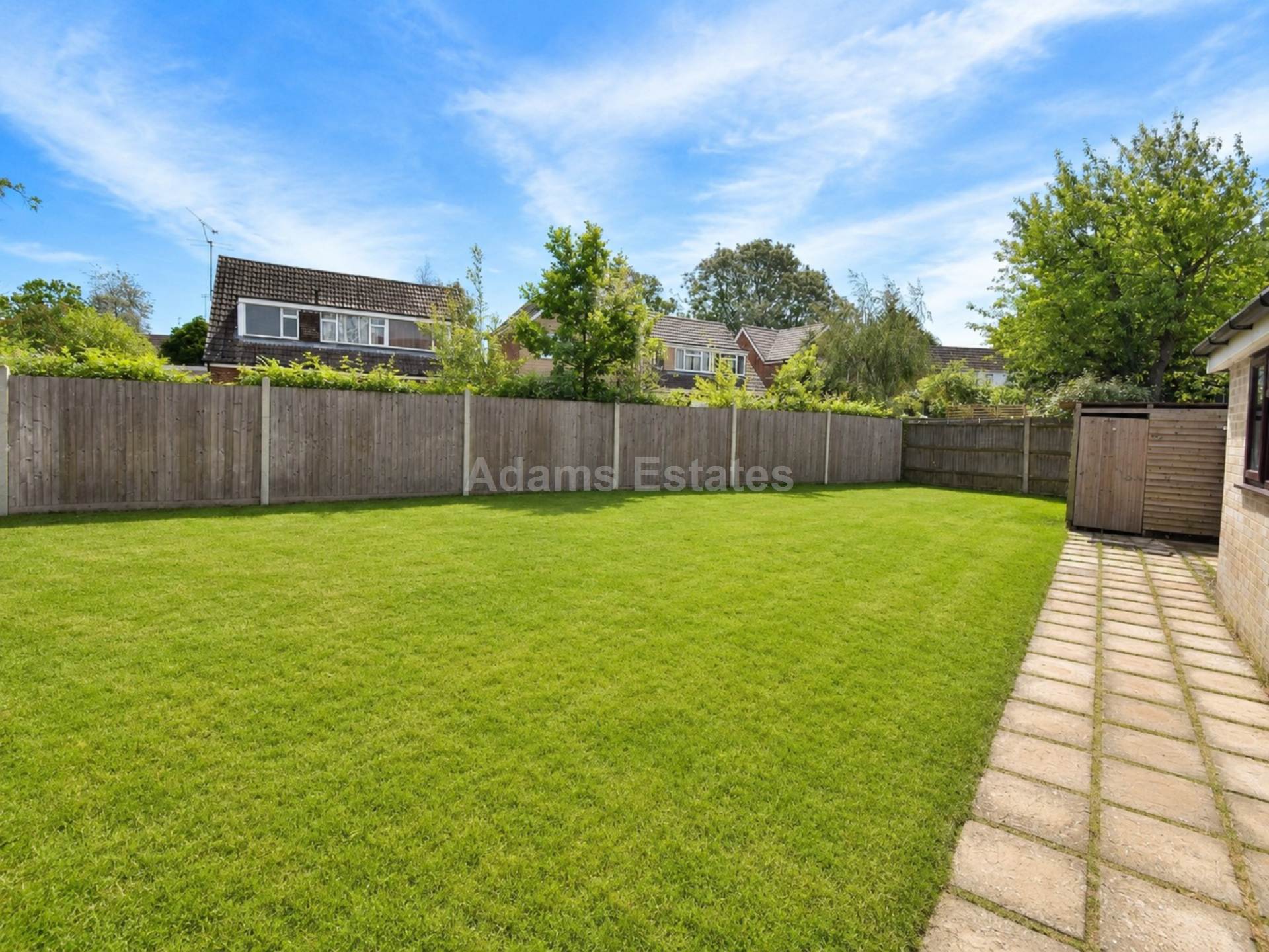 Pheasant Close, Wokingham, Image 15