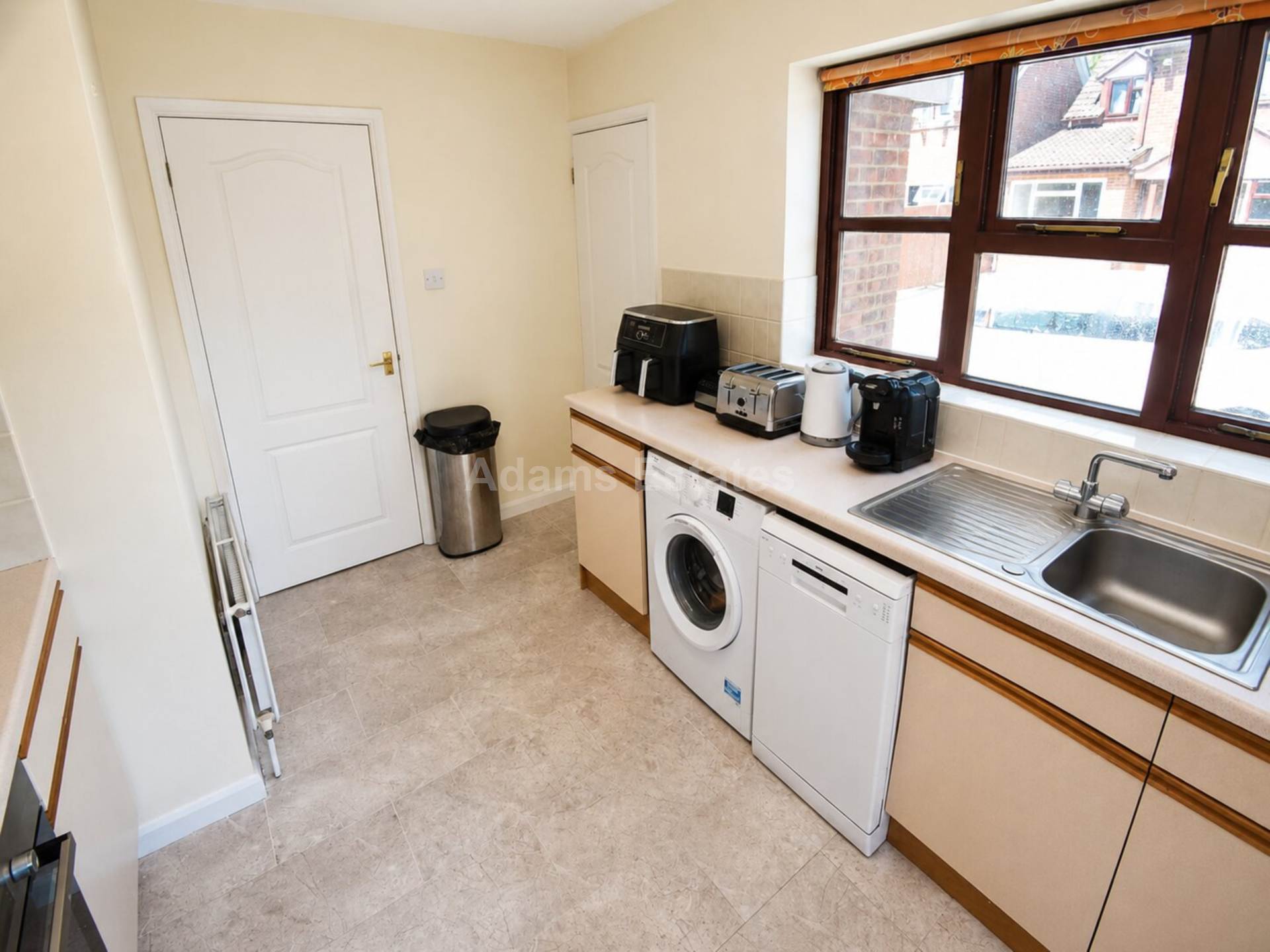 Woolacombe Drive, Reading, Image 7