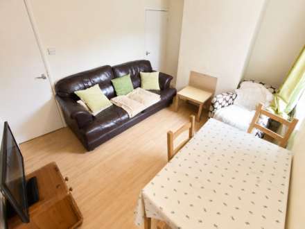 Cardigan Road, Reading, Image 4