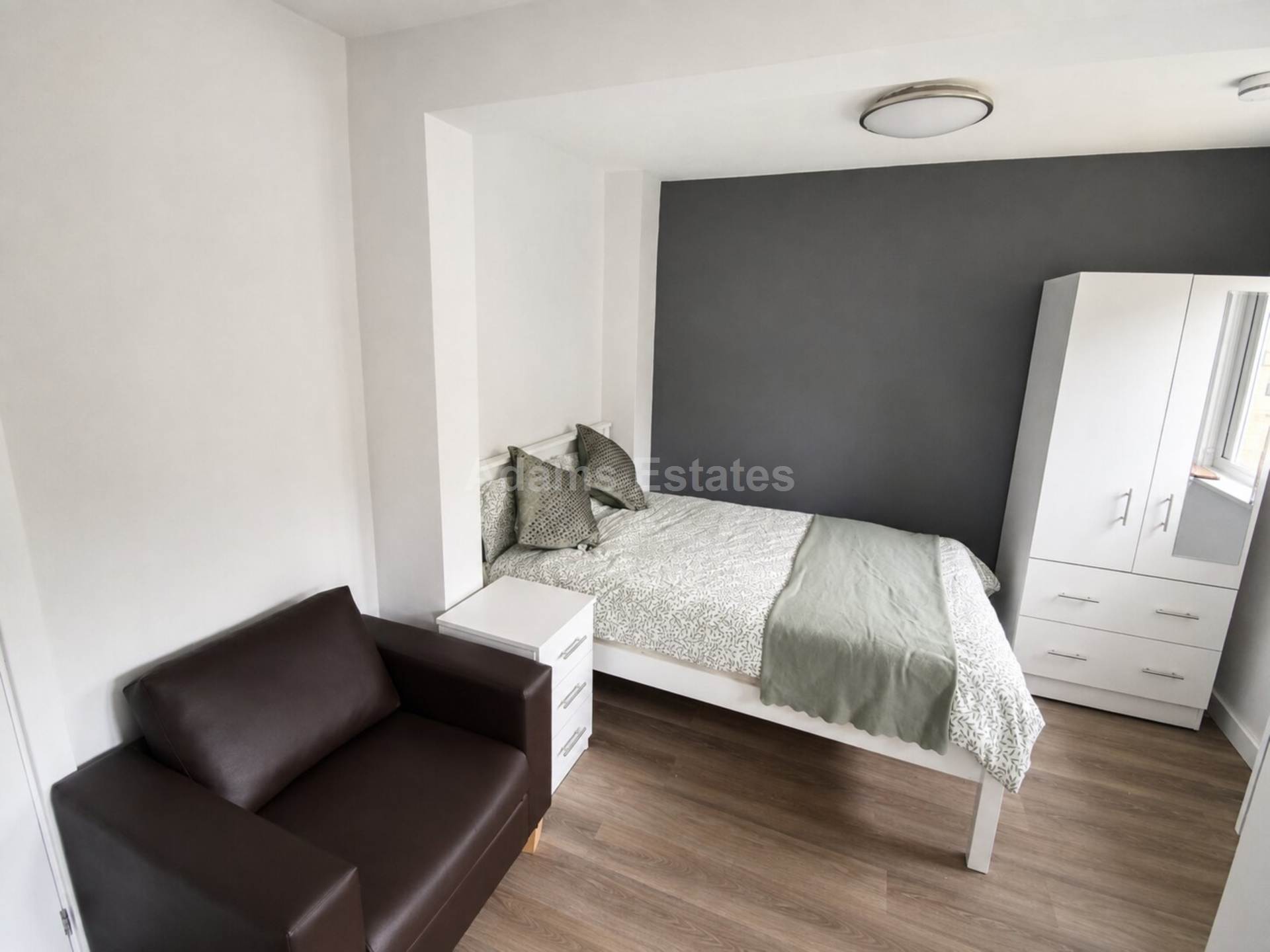 Hamble Court, Southampton Street, Reading, Image 1