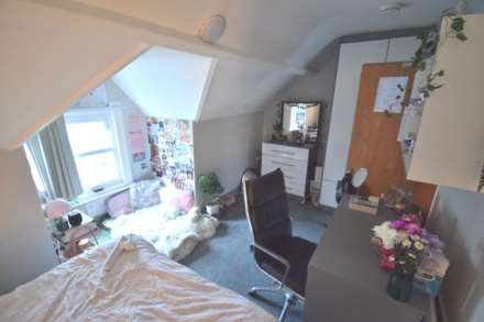 Erleigh Road, Reading, Image 8