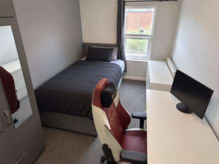 Property For Rent Radstock Road, Reading