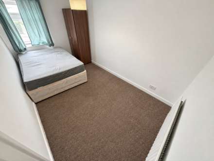Oxford Road, Reading, Image 6