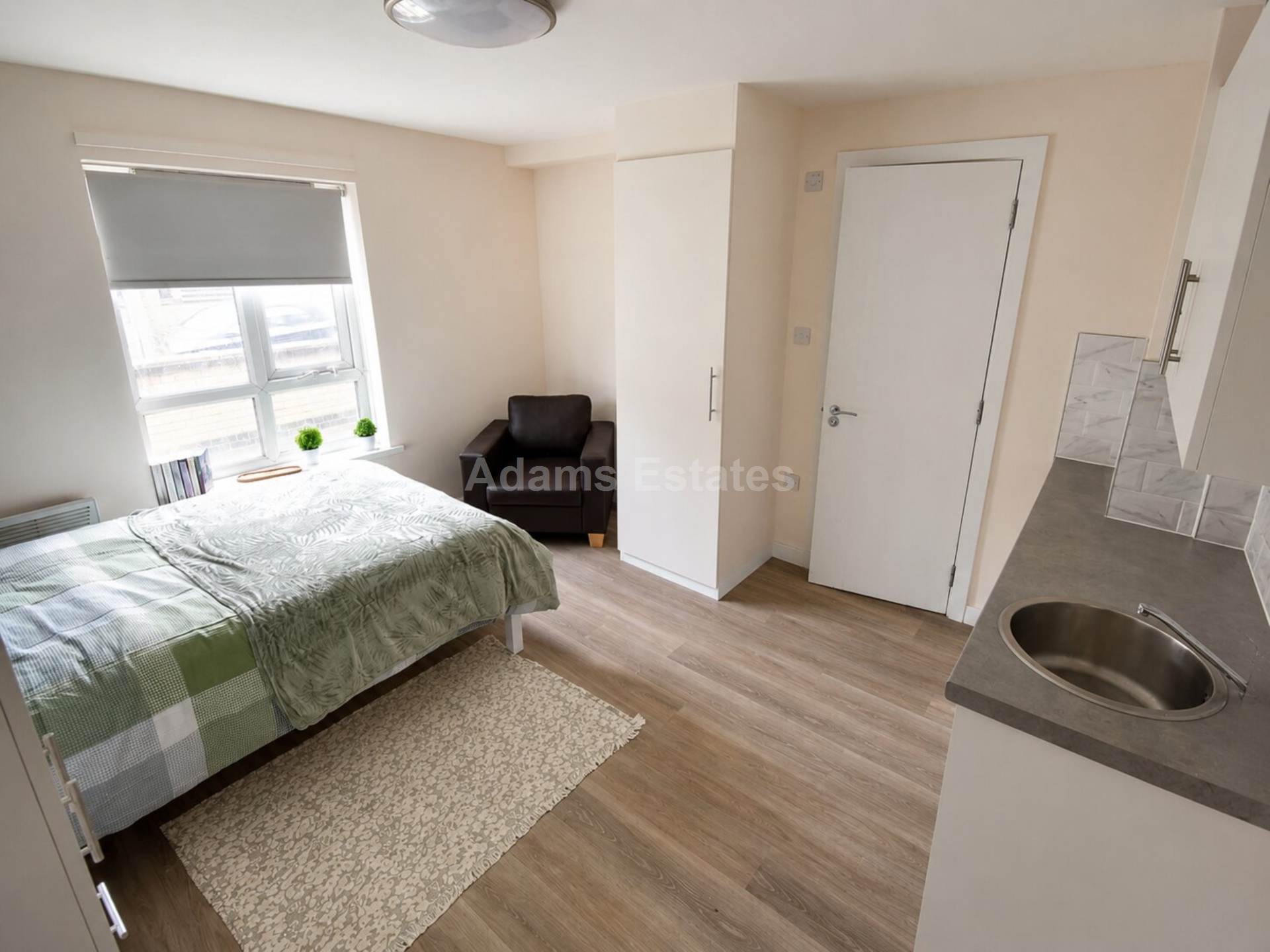 Hamble Court, Southampton Street, Reading, Image 2