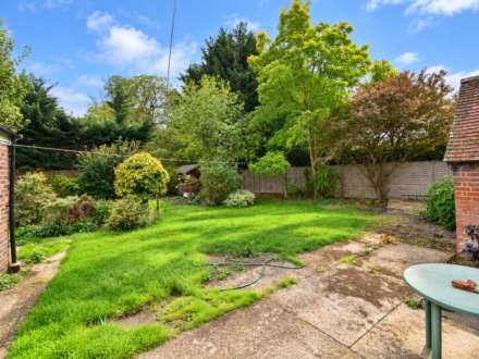 Greensward Lane, Arborfield, Image 16