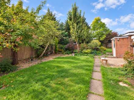 Greensward Lane, Arborfield, Image 17