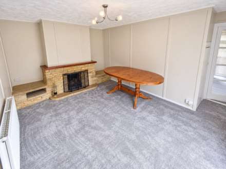 Greensward Lane, Arborfield, Image 4