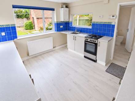Greensward Lane, Arborfield, Image 6
