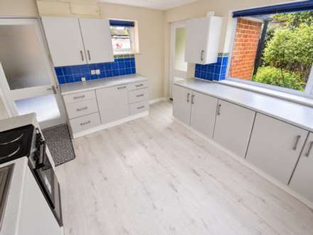Greensward Lane, Arborfield, Image 7