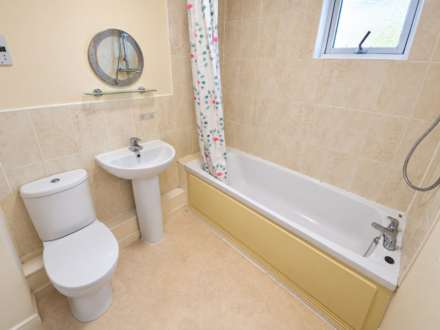Malcolm Place, Reading, Image 4