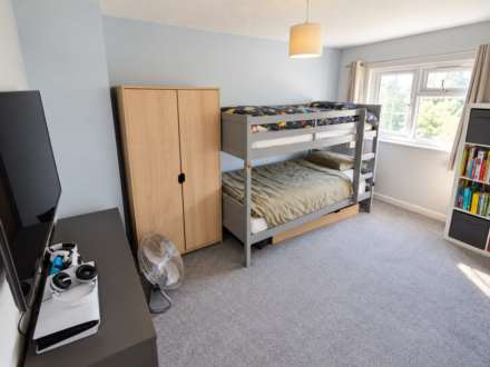 Scott Close, Emmer Green, Image 9