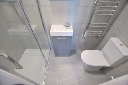Room 1, Wokingham Road, Reading, Image 3