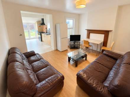Barnsdale Road, Reading, Image 1