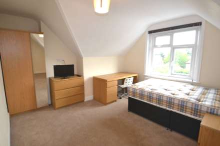 Property For Rent Christchurch Road, Reading