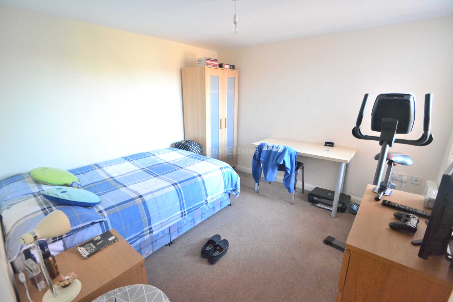 St Edwards Road, Reading, Berkshire RG6 7EZ, Image 6