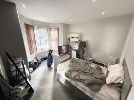 Erleigh Road, Reading, Image 2